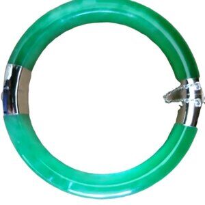 Women's Jade Cultured Pearl Bangle. 2.75"